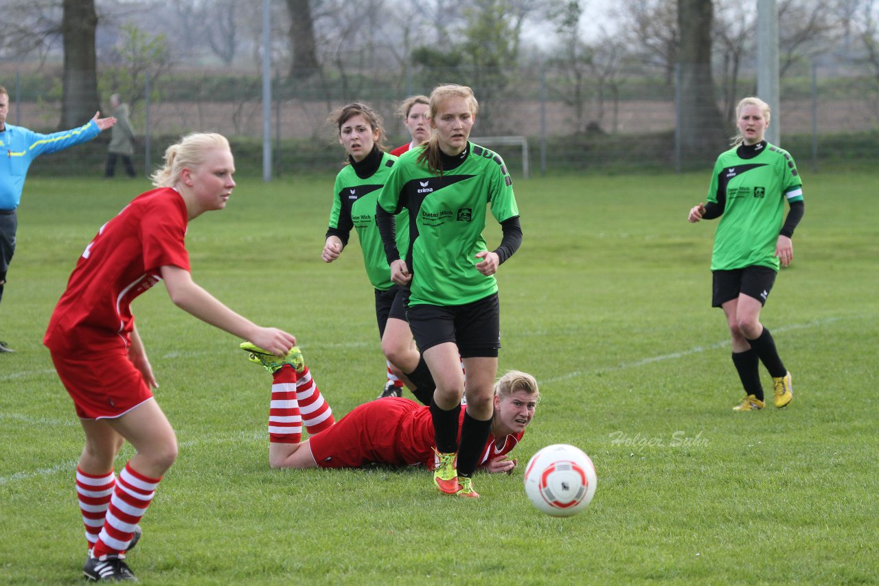 Bild 135 - Schmalfeld am 22.4.12